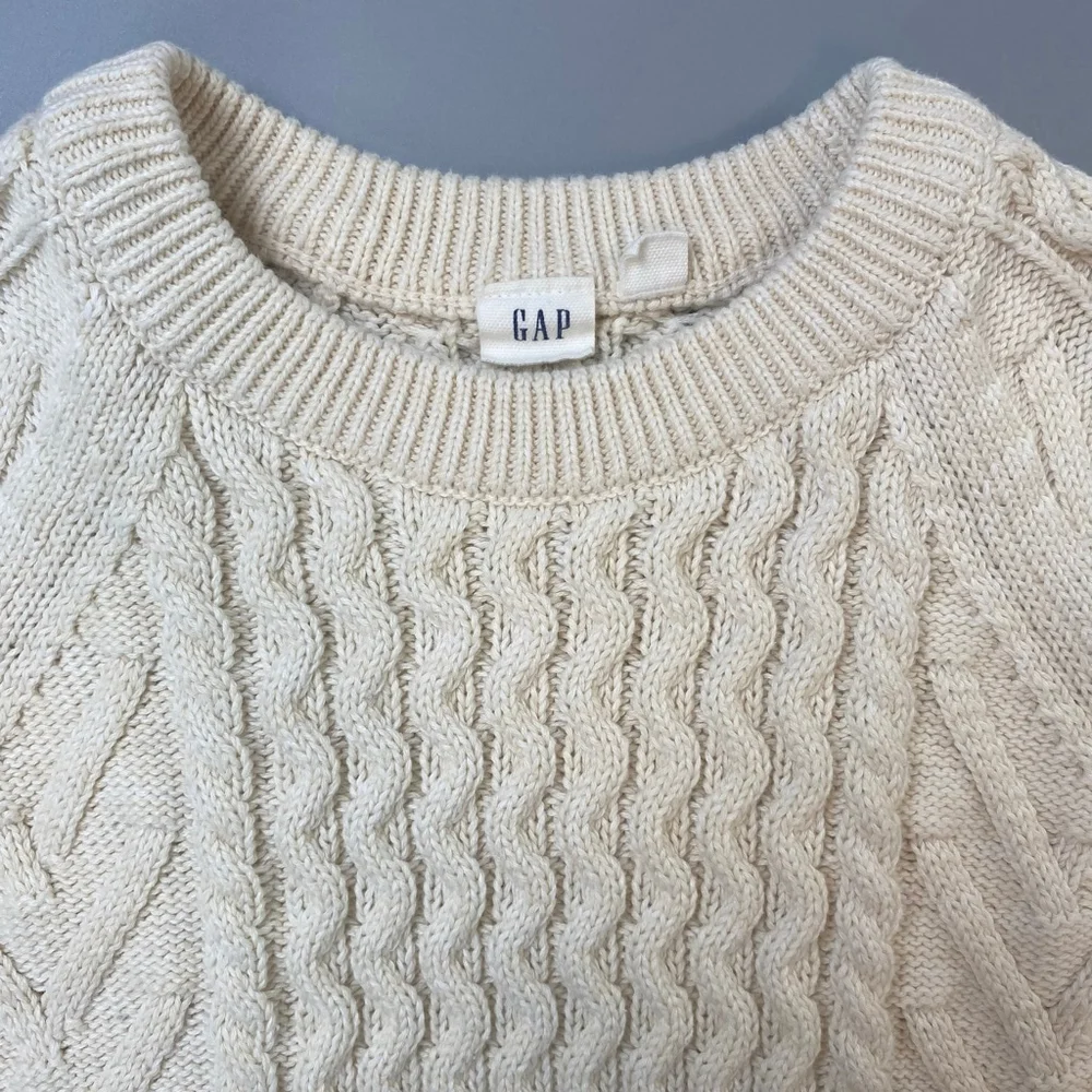 GAP Cable Knit Sweater Cream Womens XS Cottagecore Fisherman 3D Knit Heritage - Picture 3 of 13